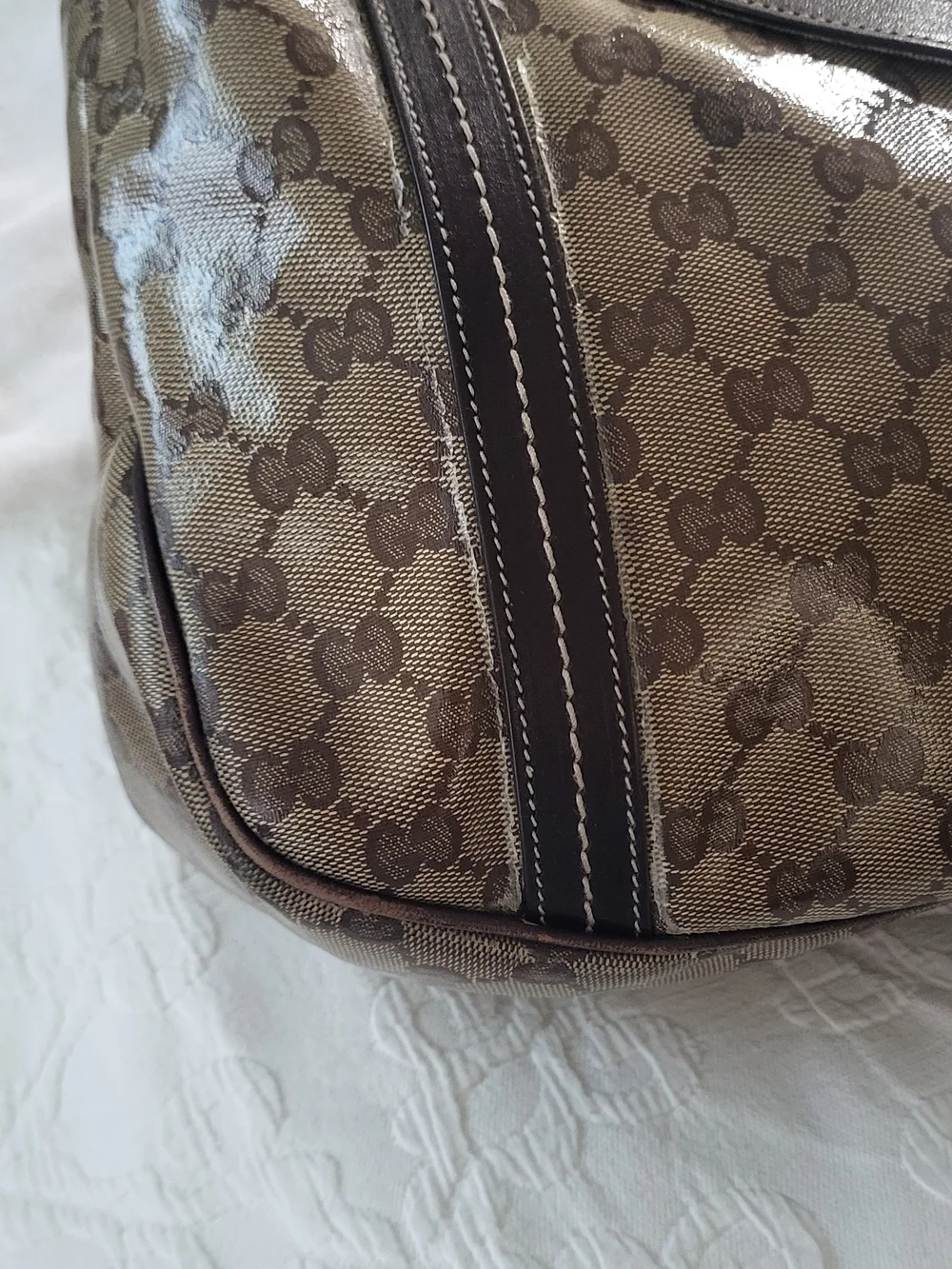 Gucci classic monogram